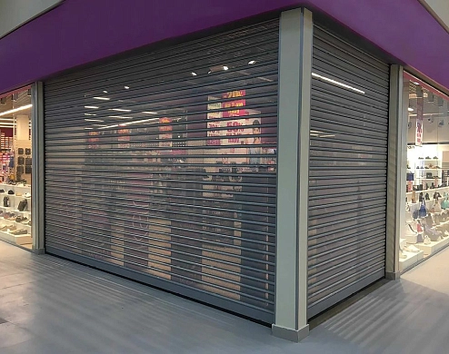 Стальные рулонные ворота