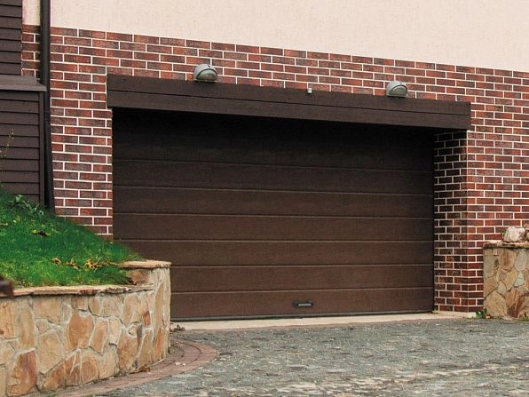 Секционные ворота 2500х2200 мм коричнево-красные DoorHan rsd02, tuapse.doorhan.ru